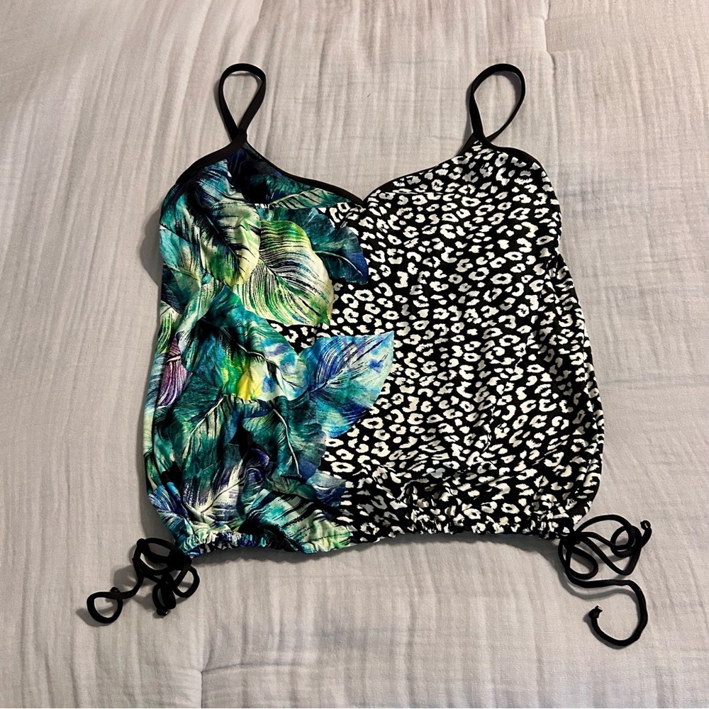 24th & Ocean Multi Printed Tankini Top w/ Adjustable Tie Bottom Sz M